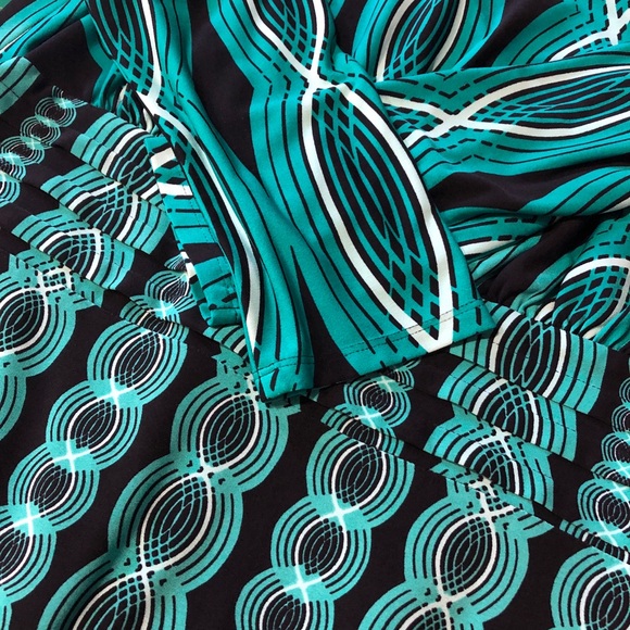 EUC Women’s Turquoise Patterned Maxi Dress - Picture 6 of 9